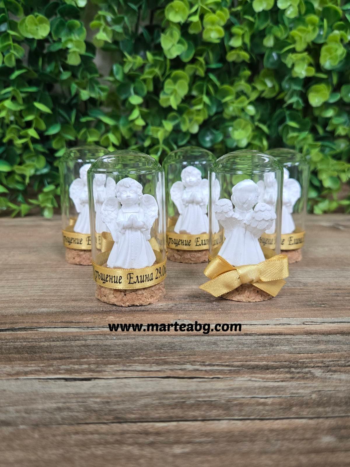 Ангелче в купол