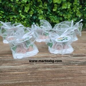 Бебе от гипсо-керамика в тюл