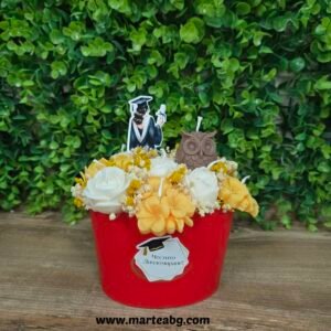 Аранжировка в кутия - flowers - дипломиране